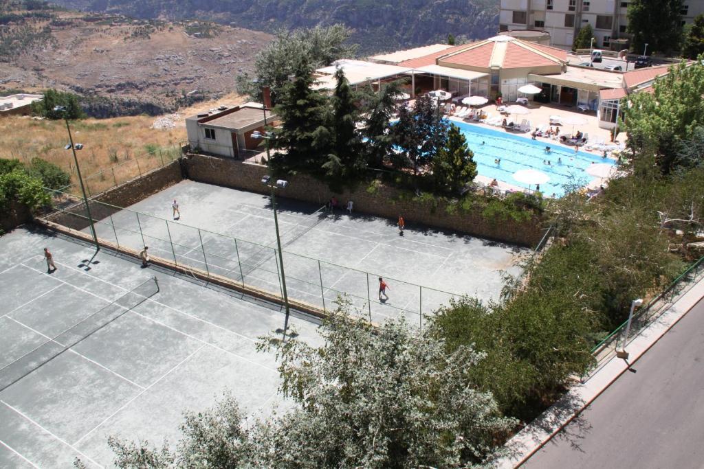 Отель Ehden Country Club Экстерьер фото